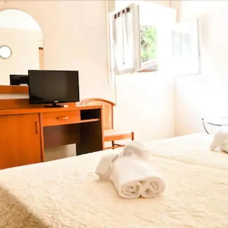 Stella Marina 3* Serriera (Corsica)